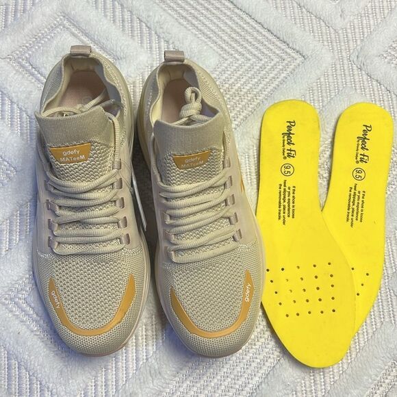 GDEFY VersoShock Orthotic Knit Active Sneakers - MATeeM - Picture 2 of 8